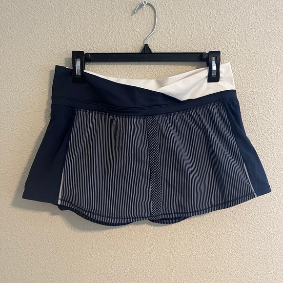 lululemon athletica navy and white striped skort size 6 - Picture 1 of 5